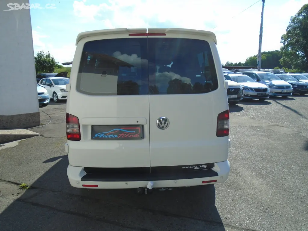 Volkswagen Transportér Caravelle 1.9 TDI - fotka 6