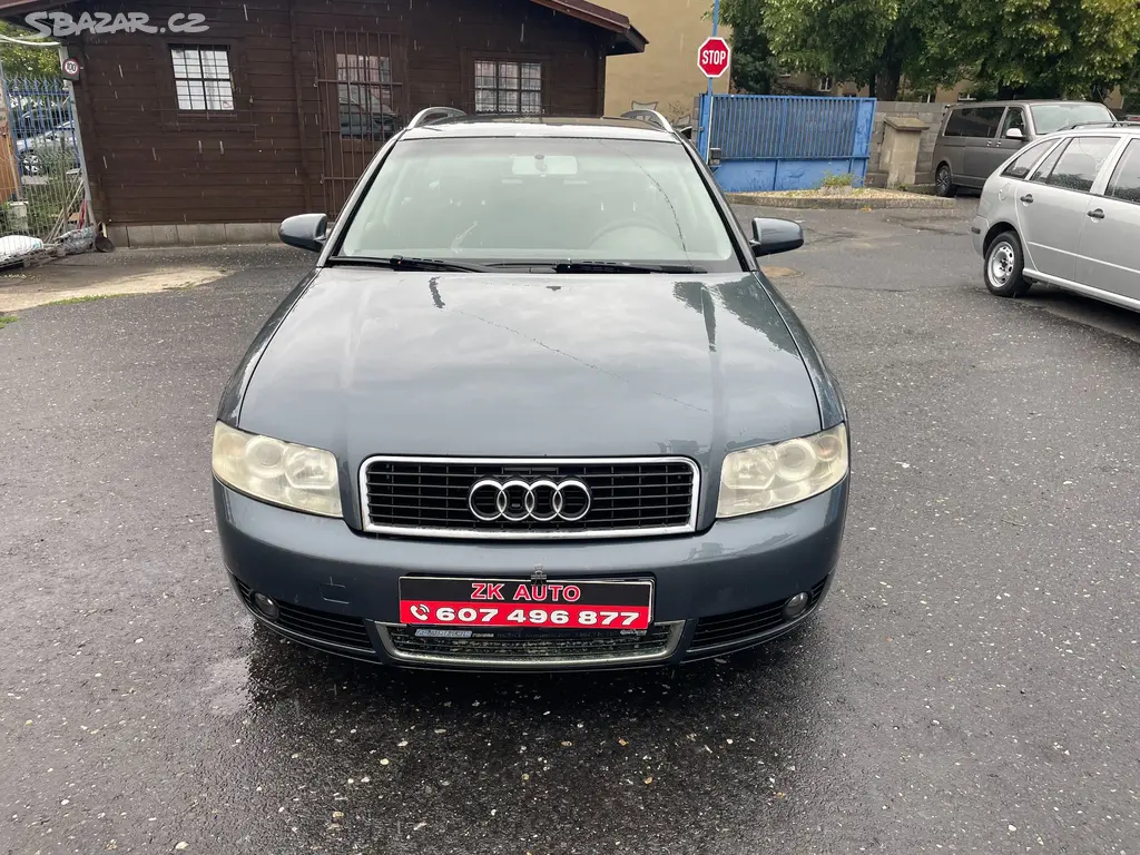 AUDI A4 AVANT 1.9 TDI 96 KW RV 2003 - fotka 2