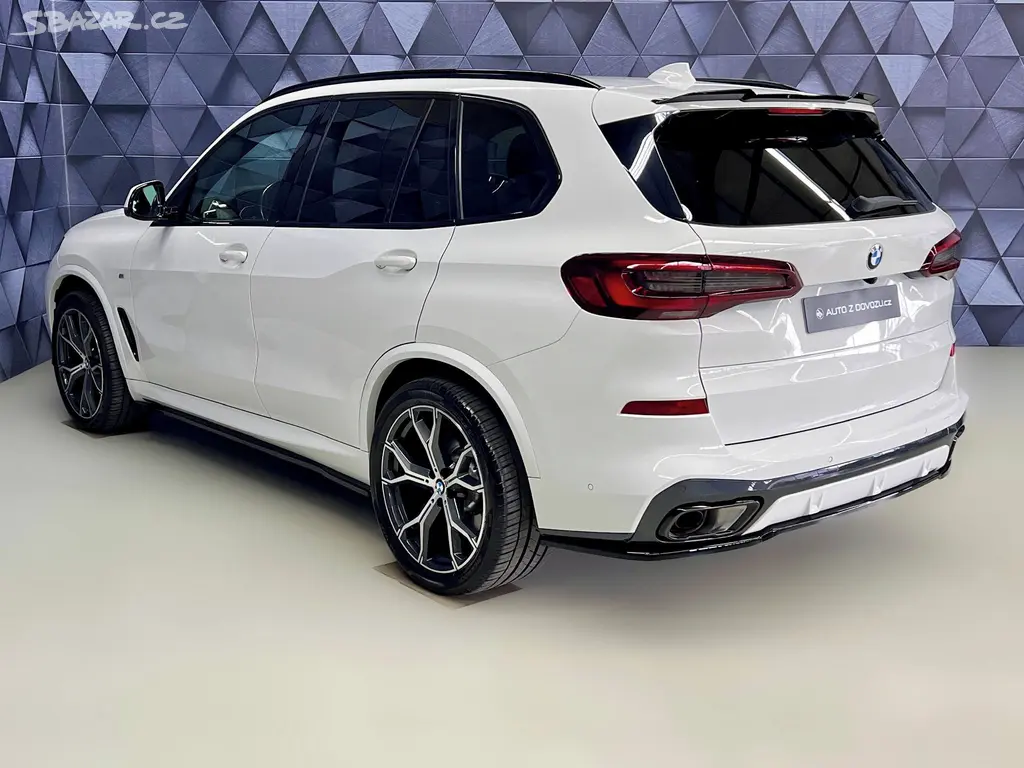 BMW X5, 40d xDrive M-PAKET, EL. TAŽNÉ, - fotka 5