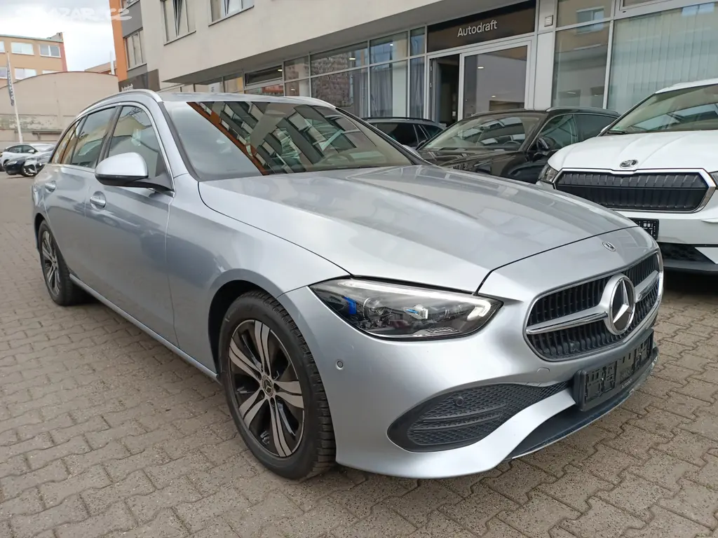 Mercedes-Benz C 220d kombi 147kW 4x4 AVANTGARDE