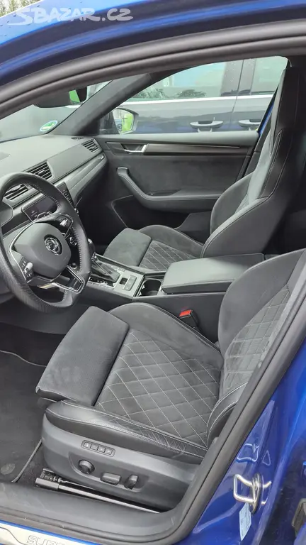 Škoda Superb, sportline 2.0tdi - fotka 4