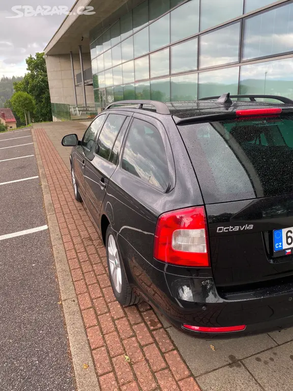 Škoda Octavia 1.6 TDi 77kw elegance - fotka 6