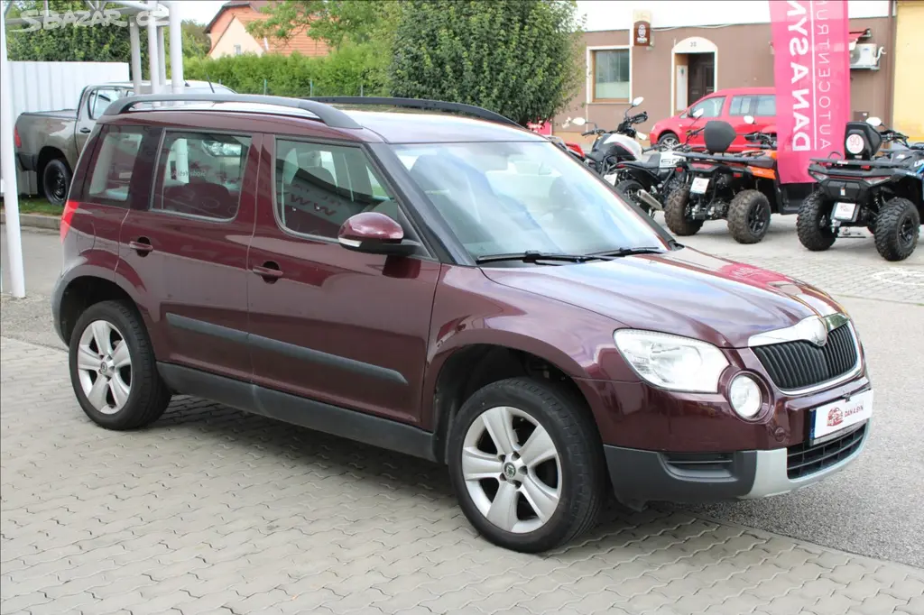 Škoda Yeti, 1,2 TSI Elegance, tažné - fotka 2