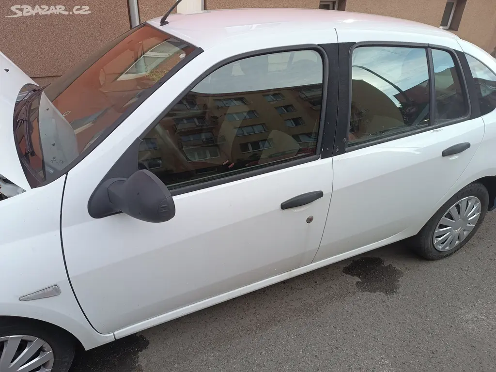 Renault Thalia 1.2(2010) - fotka 3
