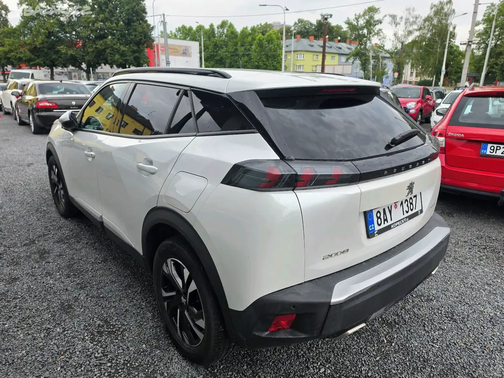 Peugeot 20081.2 T 96KW 54tkm - fotka 6