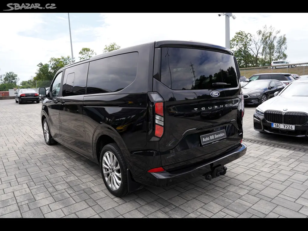 Ford Tourneo Custom, 2.0 EcoBlue 4x4 Titanium/Autom - fotka 4