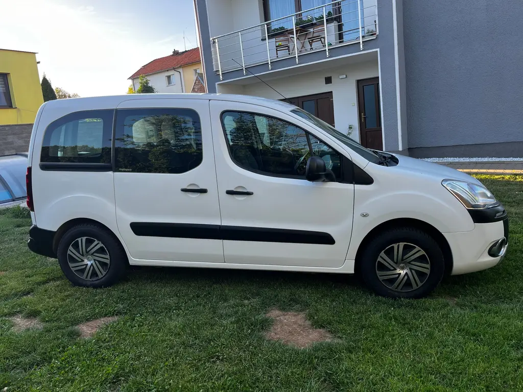 Citroen Berlingo multispace1.6HDi Nové v ČR - fotka 6