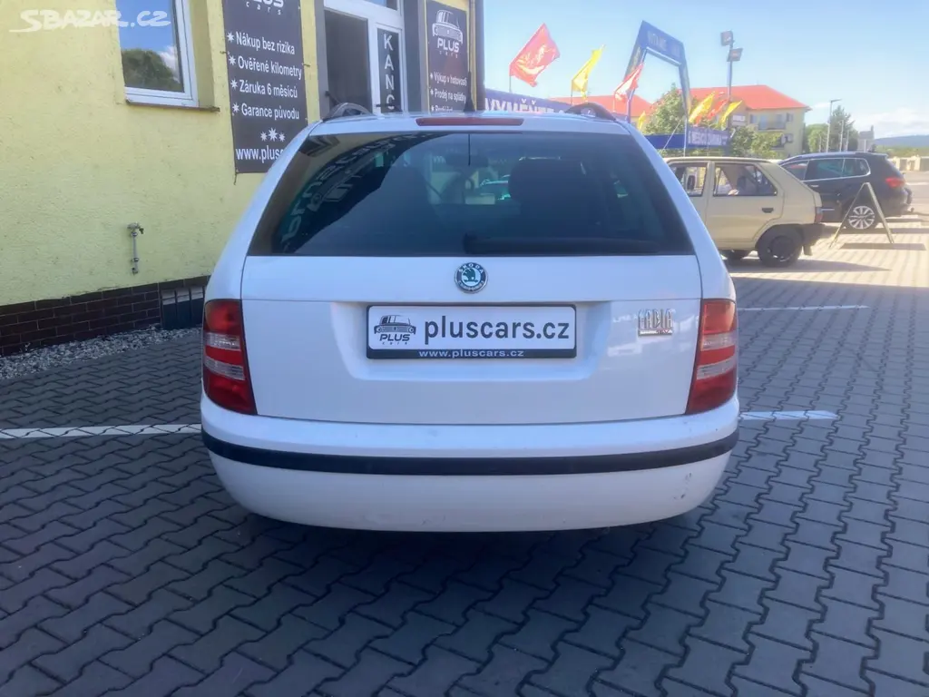 Škoda Fabia Combi 1,4 16V (59kW) - fotka 4