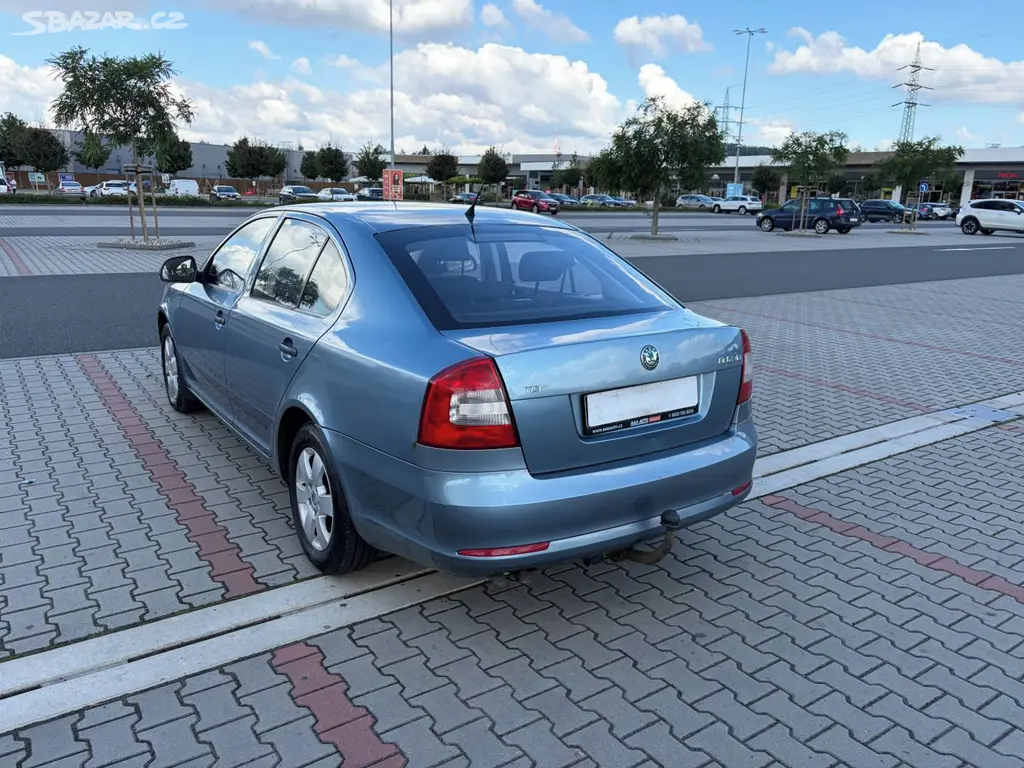 Škoda Octavia II 1.9 TDi 77kw ČR klima TZ - fotka 5