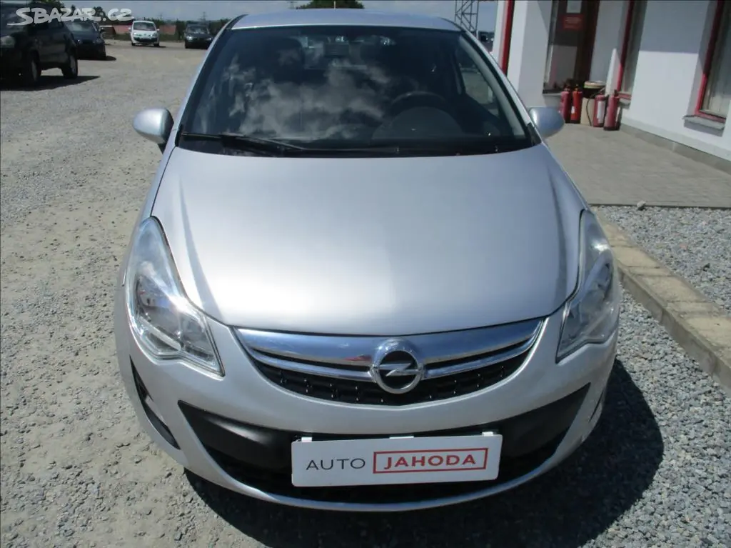 Opel Corsa, 1,2 i, 51kW, klima, nová STK, - fotka 2