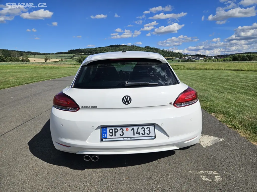Prodám Volkswagen Scirocco, 1.4 TSI 2009 - fotka 4