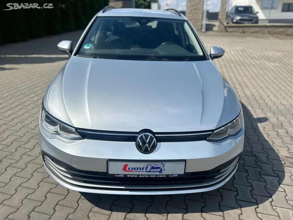 Volkswagen Golf, 2.0 TDi Life - fotka 2