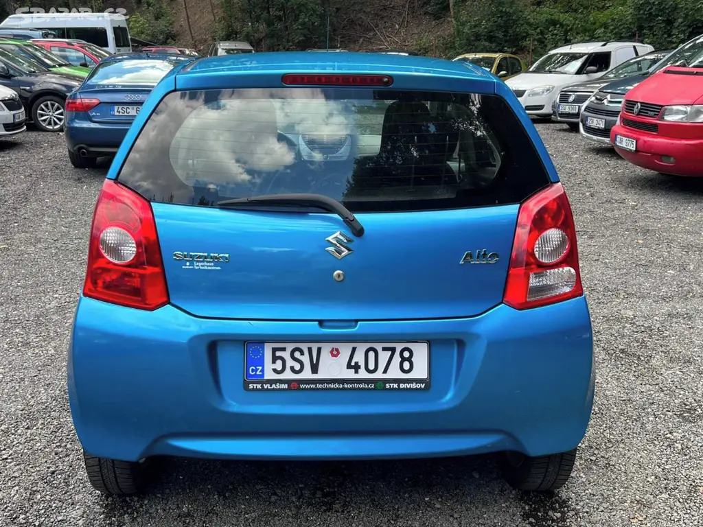 Suzuki Alto 1.0i 50kW klimatizace ABS 2010 - fotka 5