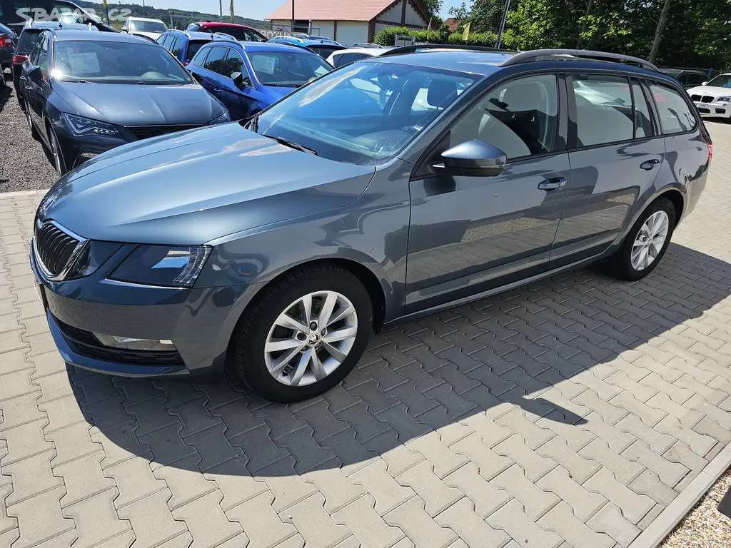 Octavia 3 1,4TSi 110KW Ambition 2018 tempomat ALU - fotka 4