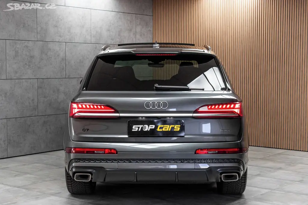 Audi Q7, 55 TFSI e *S-LINE*4x4*AIR*DPH* - fotka 5