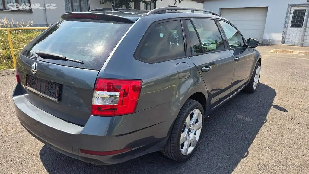 Škoda Octavia 2.0TDi-110kw, DSG, r.v. 6/2017 - fotka 6