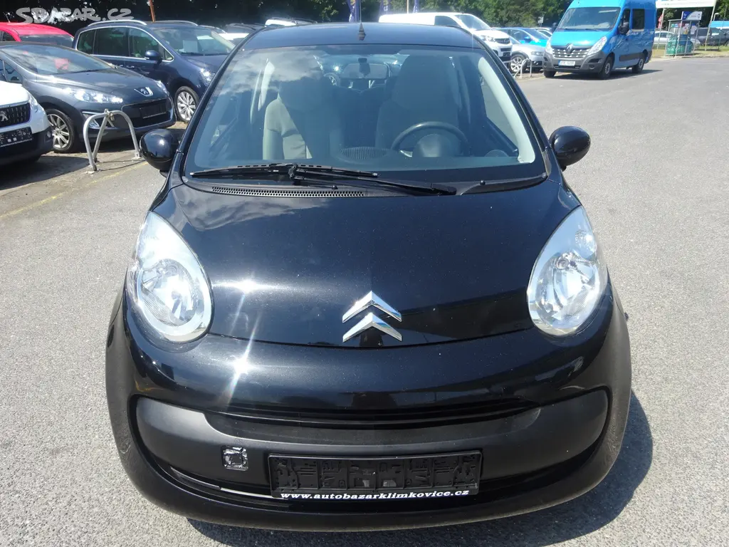 CITROËN C1 1,0 i, AUTOMAT, GARANCE KM - fotka 2