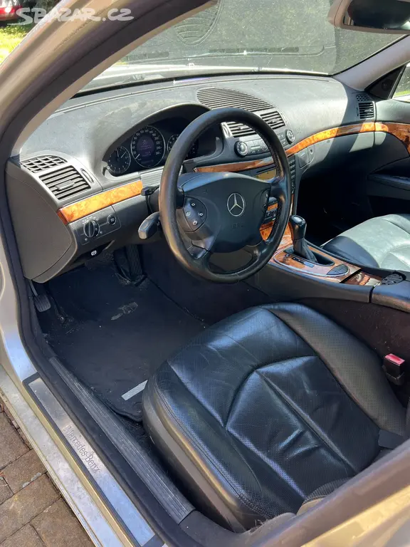 Mercedes W211, E 320, 165 kw, 4-matic, Airmatic - fotka 5