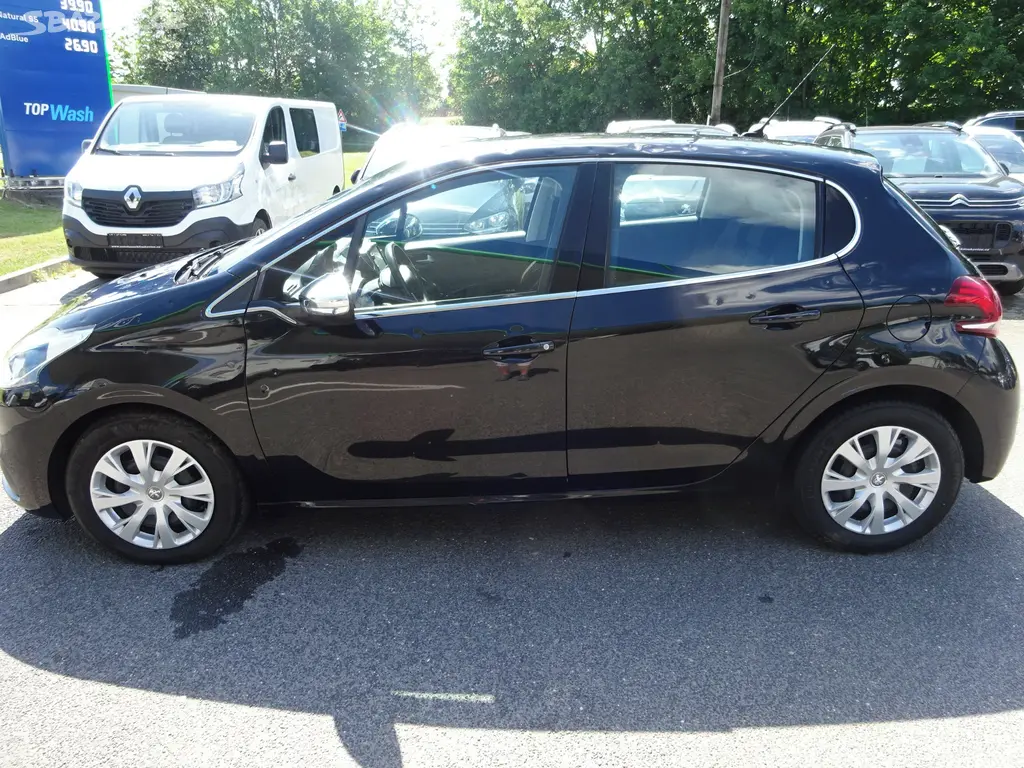 PEUGEOT 208 1,6 HDI, GARANCE KM - fotka 4