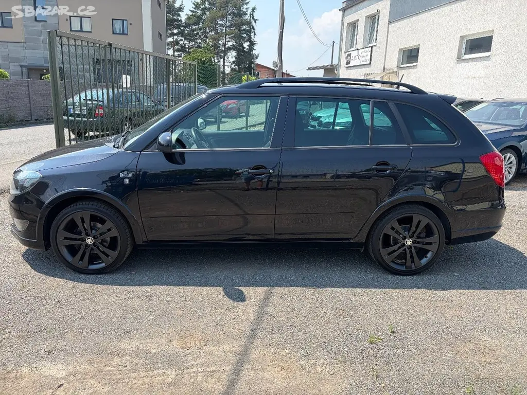 ŠKODA FABIA 2 1.2TSI 63KW COMBI MONTE CARLO - fotka 2