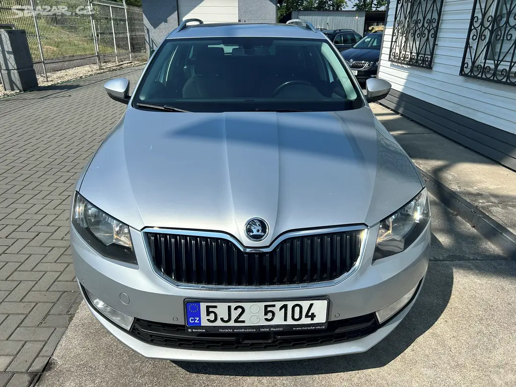 Škoda Octavia 3 2.0 TDI 110 kw DSG 2016 elegance - fotka 2