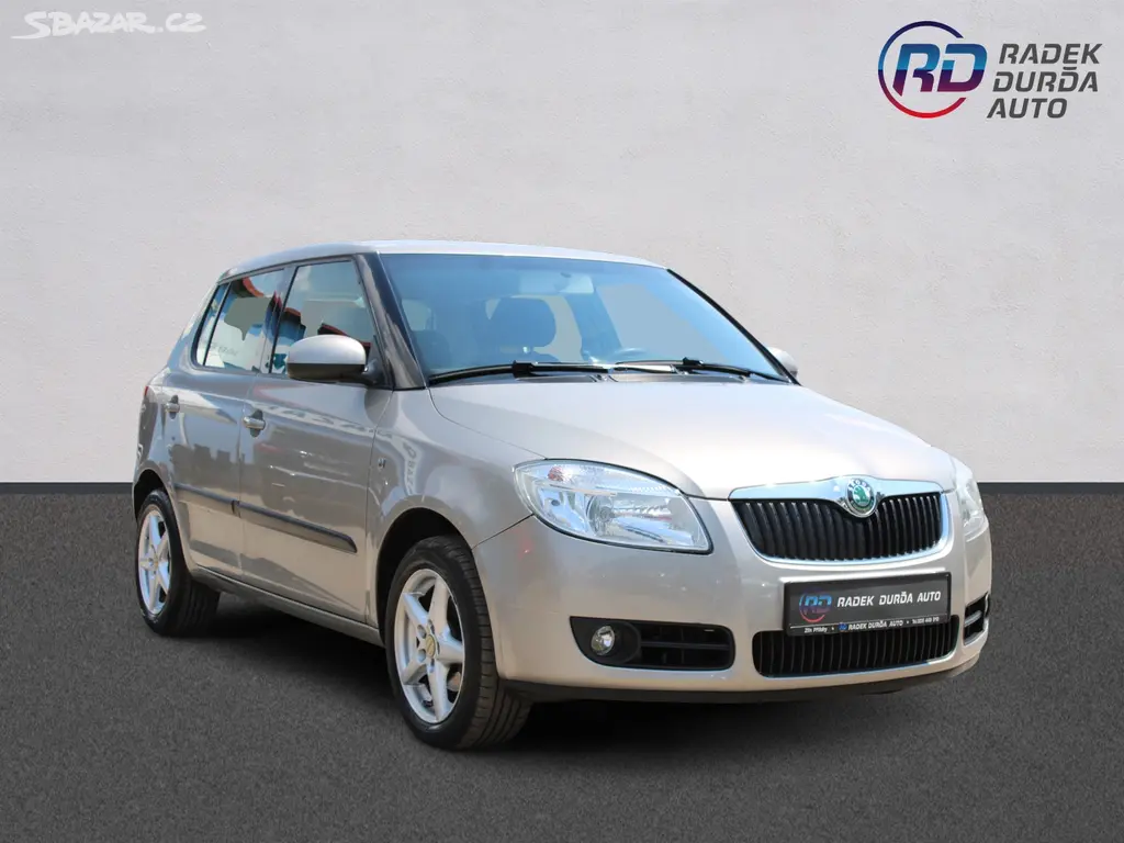 Škoda Fabia 1,2 HTP NOVÉ V ČR,1.MAJITEL,2007 - fotka 3