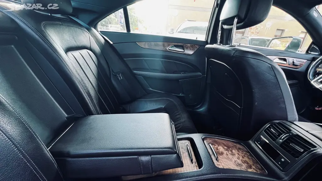 Mercedes Benz CLS 500 4Matic 300KW 2012 CZ - fotka 5