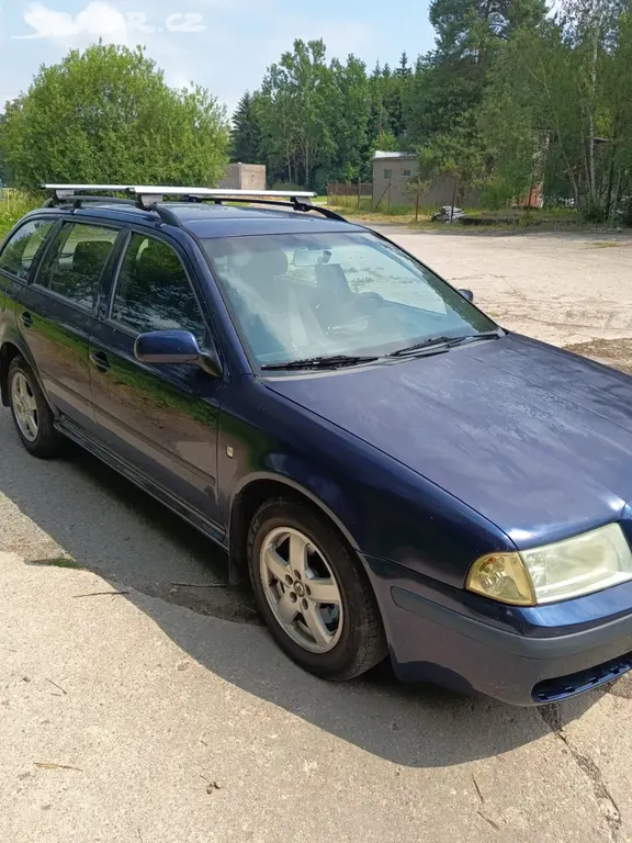 Škoda Octavia combi 1.9 TDI 81 kW 2002 - fotka 3