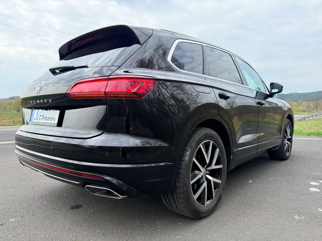 Prodám WVTouareg III,3.0TDI,210kw,,najeto155000km - fotka 5
