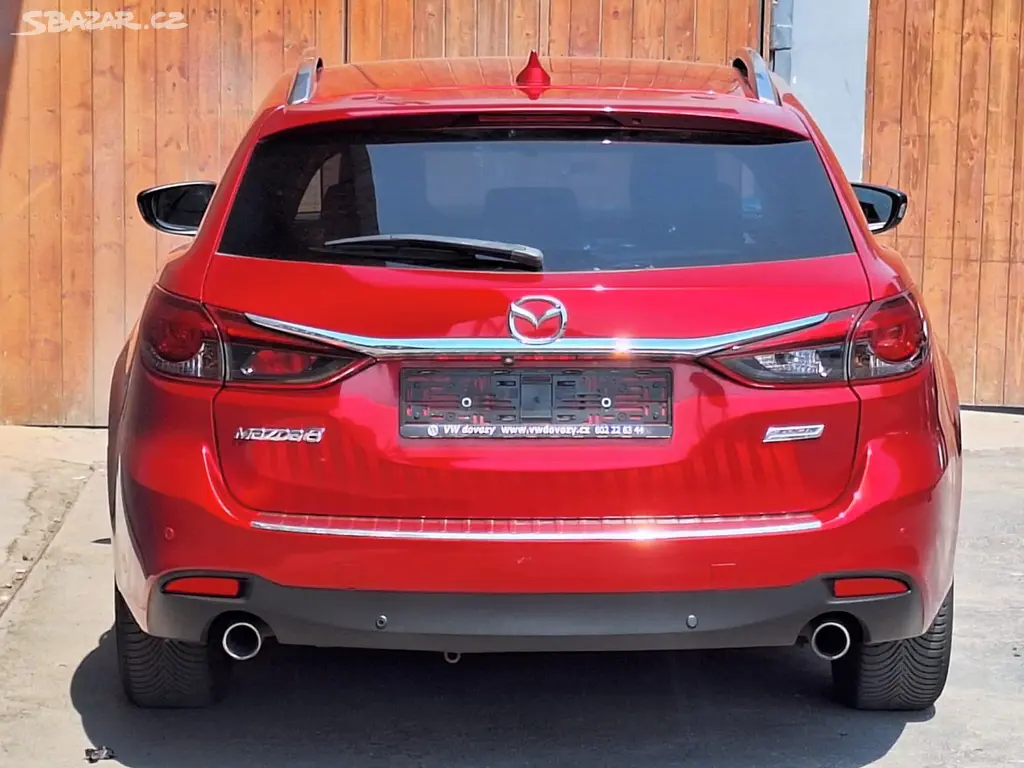 MAZDA 6, 2,2D Sports-Line bila kuze MAX VYBAVA - fotka 5