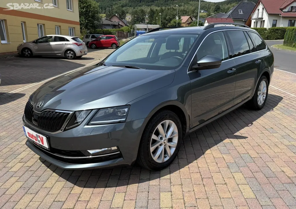 ŠKODA OCTAVIA III FL 2.0 TDI 110kW-2017-181.346KM- - fotka 2