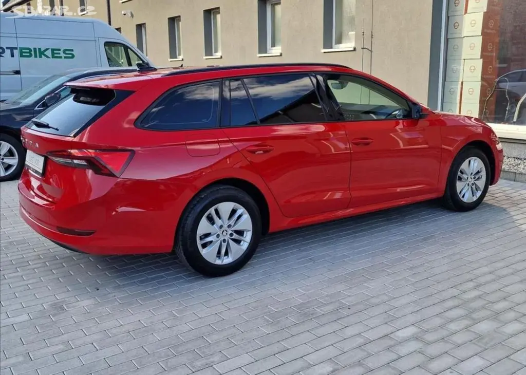 Škoda Octavia, 2.0TDI DSG Ambition,ČR,1.Maj. - fotka 4