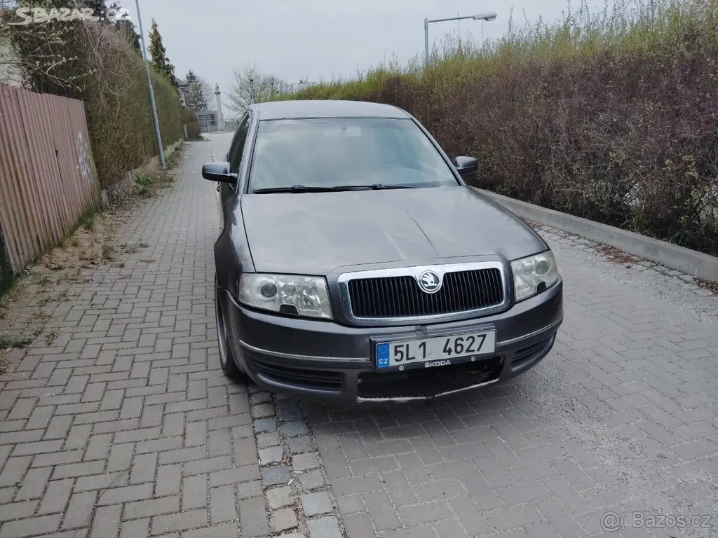Škoda Superb 1.9 TDI (2004)