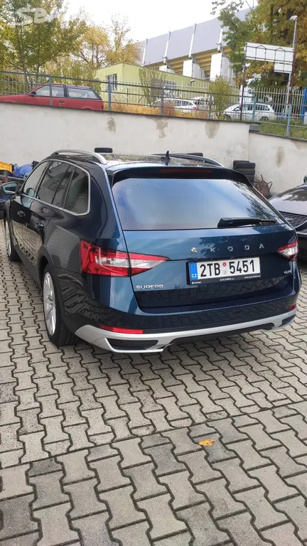 Škoda Superb scout 206kw - fotka 3
