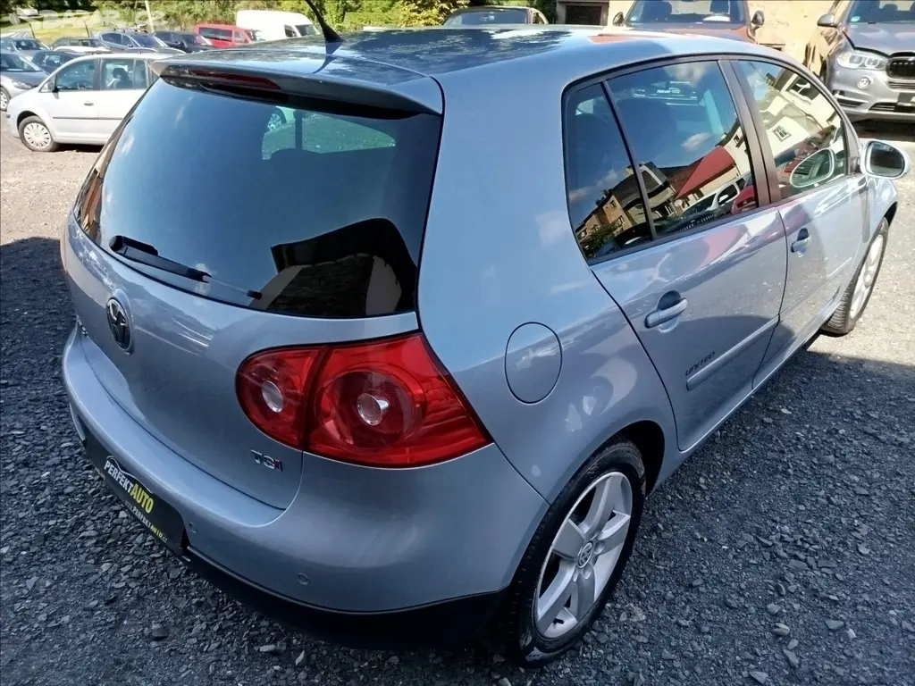 Volkswagen Golf, 1,4 TSi 90 kW, UNITED - fotka 6