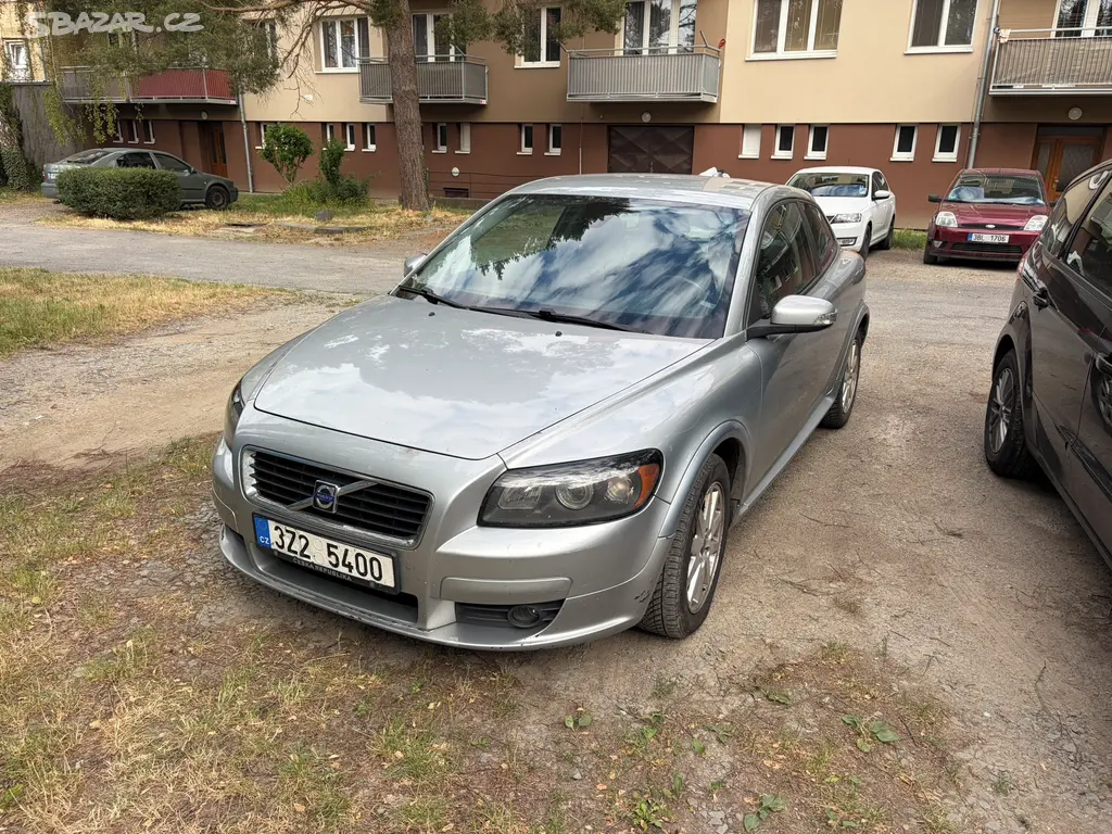 Volvo C30 1.6D, 80 kW, rok 2007