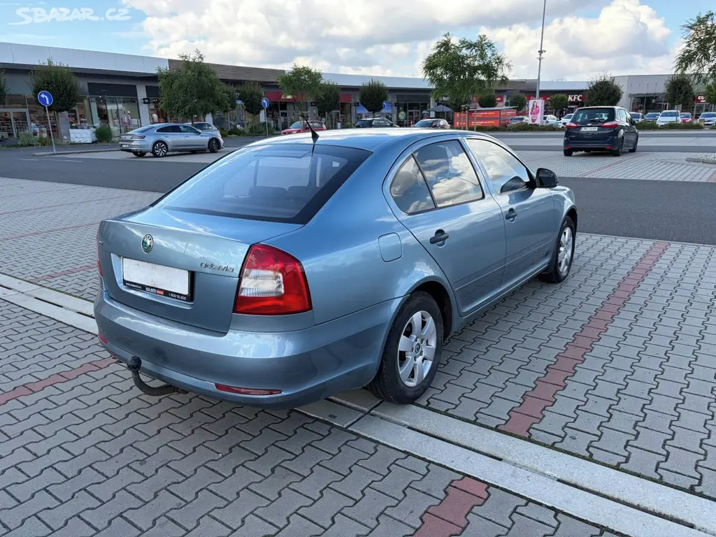 Škoda Octavia II 1.9 TDi 77kw ČR klima TZ - fotka 3