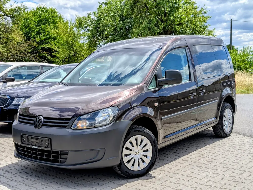 VW CADDY 1.6TDi 55kW 2014 POUZE 188TKM - fotka 2