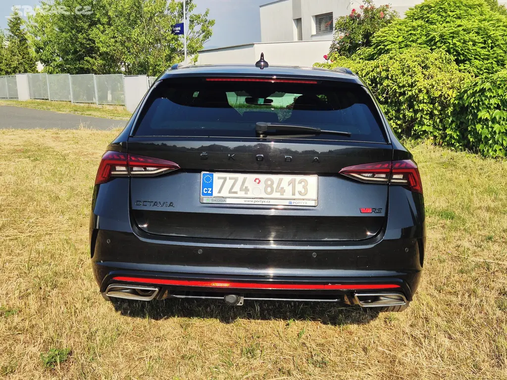ŠKODA Octavia RS Combi 2.0 TDI 147 kW DSG 4x4 - fotka 5