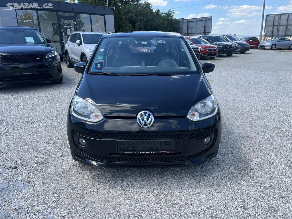 Volkswagen Up!, 1.0i 55Kw Klima - fotka 2