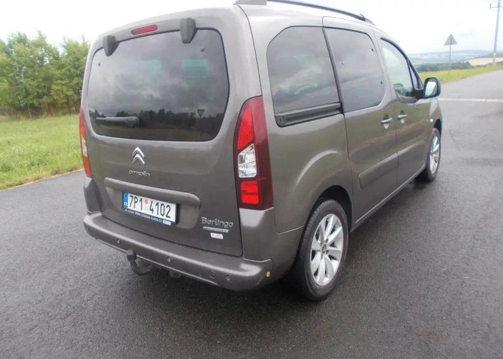 Citroën Berlingo 1,6 88KW 1 MAJ 96 000KM benzín - fotka 6