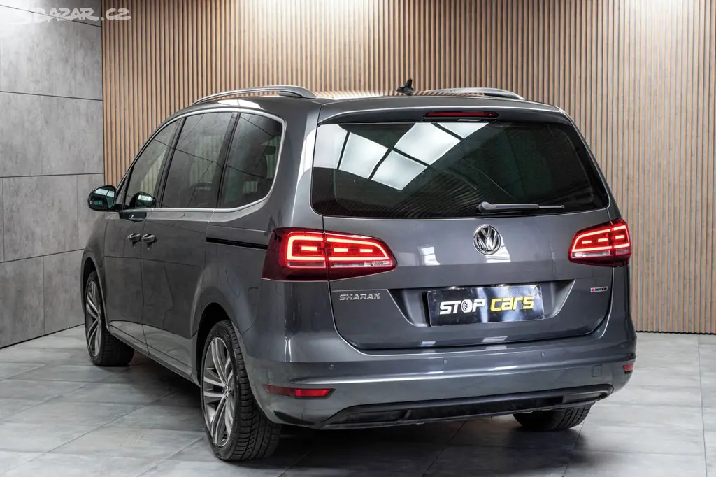 Volkswagen Sharan, 2.0 TDI 4x4*DSG*TAŽNÉ*WEBASTO* - fotka 4