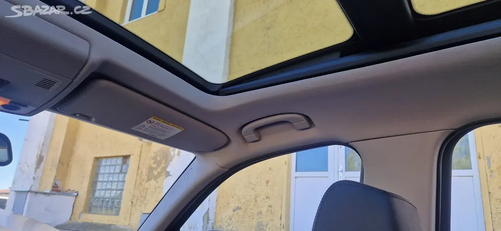 BMW X1 2.3XD - fotka 4