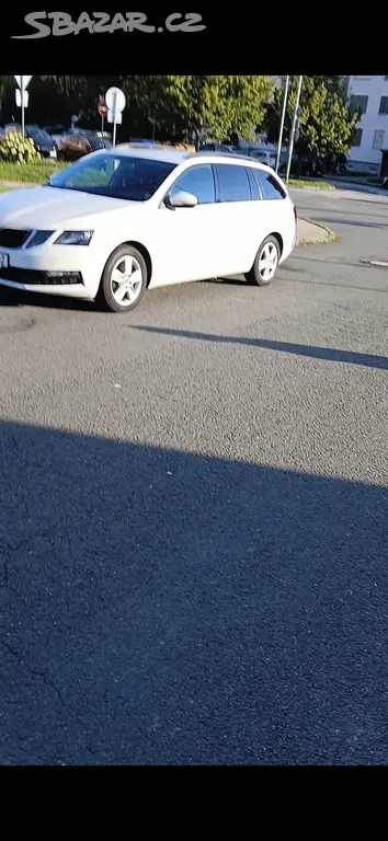 Prodám Škodu Octavia III G-TEC 1.5 tsi 96kw DSG