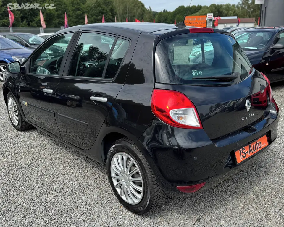 Renault Clio 1.2 TCe 74KW / Klimatizace - fotka 4