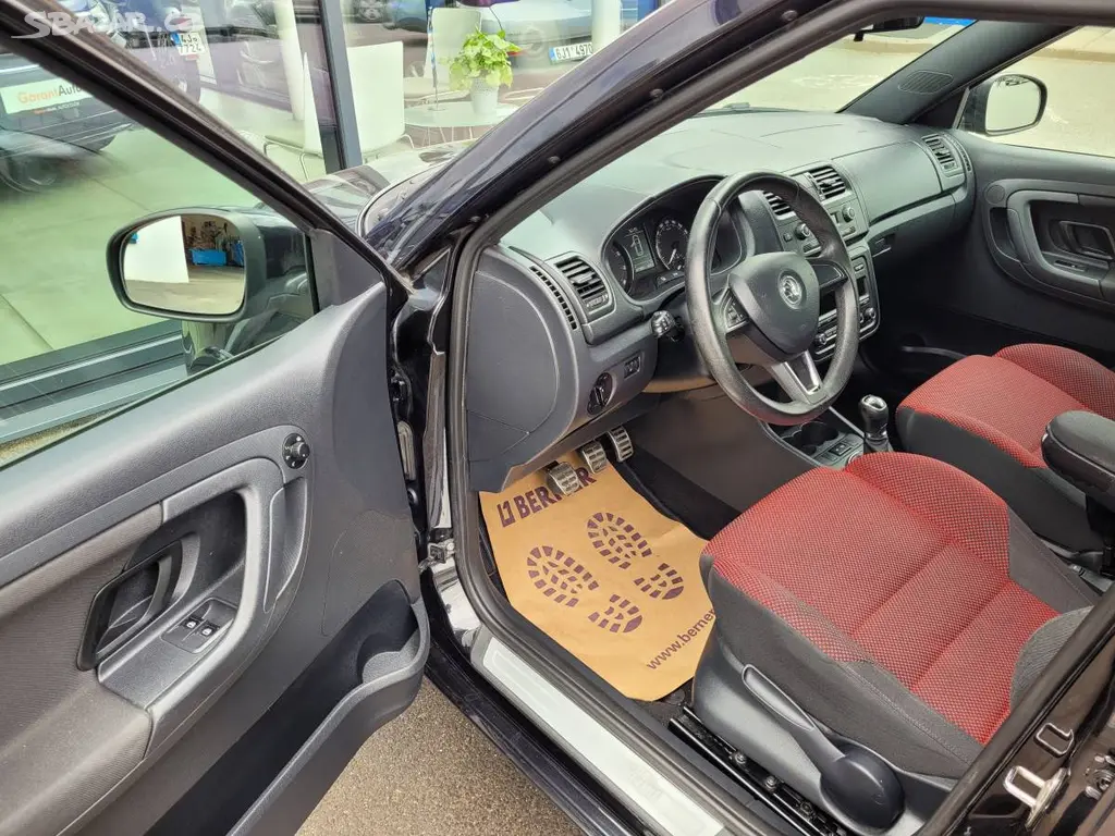 Škoda Fabia, 1.2 TSI Monte Carlo - fotka 6