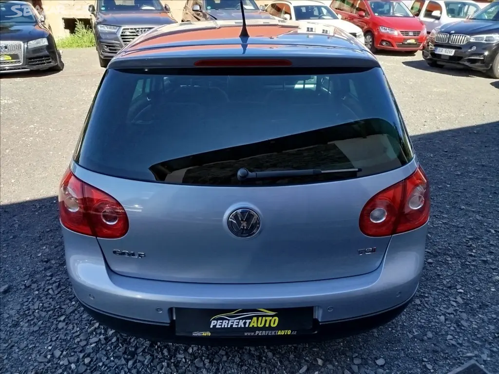 Volkswagen Golf, 1,4 TSi 90 kW, UNITED - fotka 5
