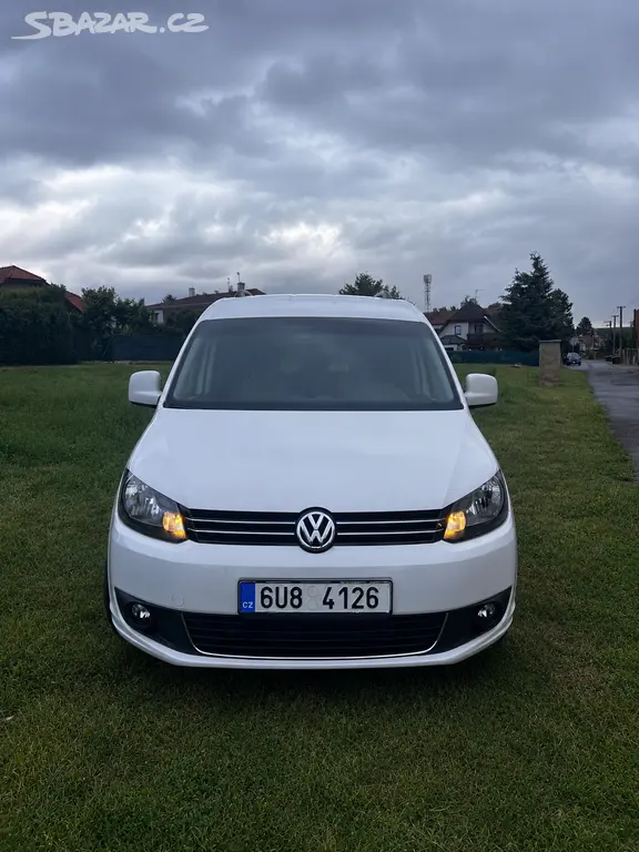 VW caddy 1,6 tdi 75kW - fotka 2