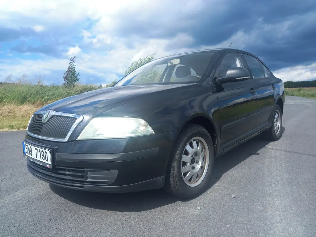 ŠKODA OCTAVIA II 1.6 FSI 85 KW