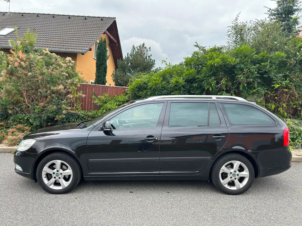 Škoda Octavia 2.0TDI,103kw, 04/2013,Elegance,TOP - fotka 4